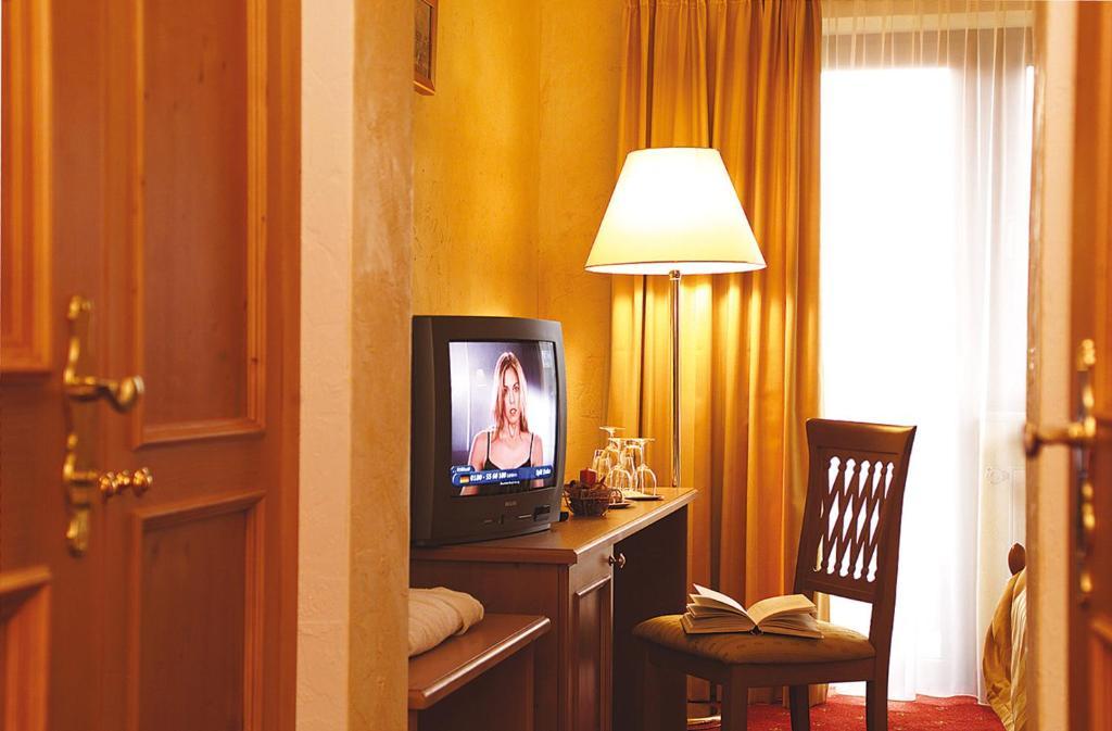 كابرون Hotel Panorama الغرفة الصورة